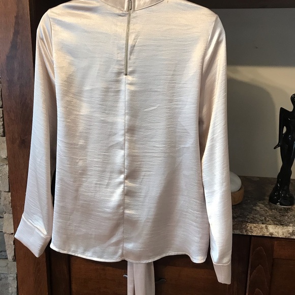 Satin long sleeve blouse - Picture 5 of 6